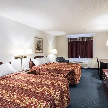 Quality Express Inn & Suites Mineral Wells Kültér fotó